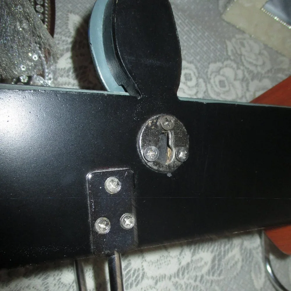 Mirrored Butterfly 3 Hook Wall Rack